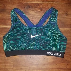 DELETING MONDAY Nike Dri-fit Sports Bra